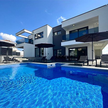 Villa Fantasy Daydream Mansion Novalja Exterior foto